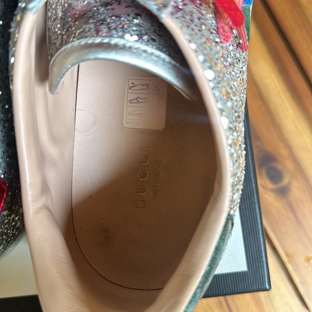 GUCCI SILVER SPARKLY SHOES - Picture 6 of 9